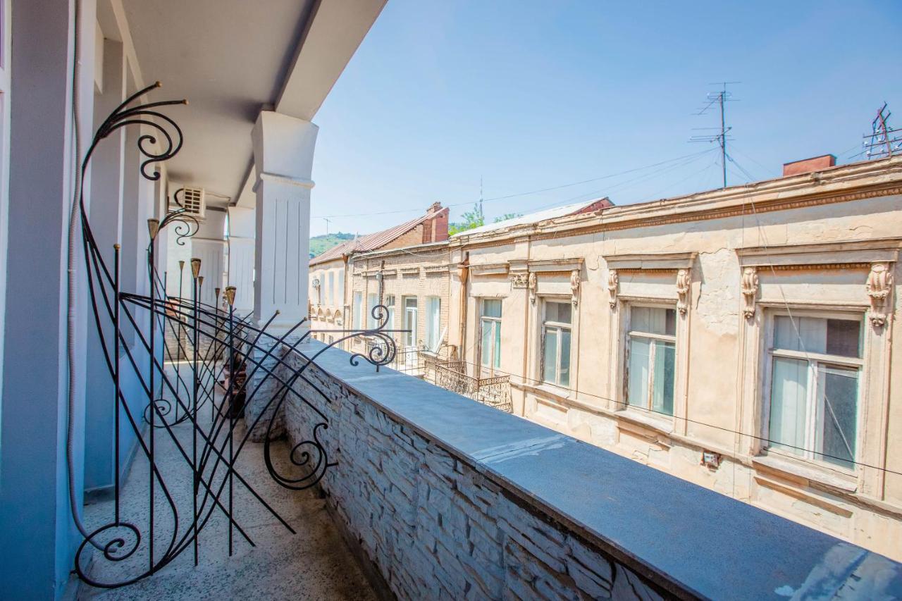 Sharden Hotel Tbilisi Exterior photo